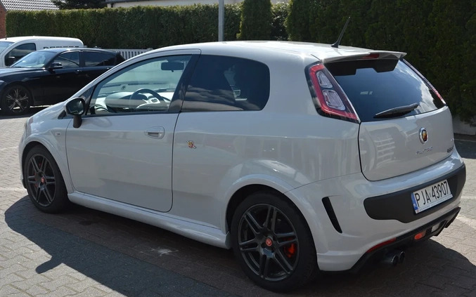 Fiat Punto cena 39900 przebieg: 142130, rok produkcji 2011 z Zalewo małe 254